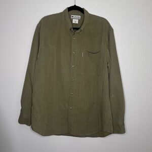 Columbia GRT texturized olive button down